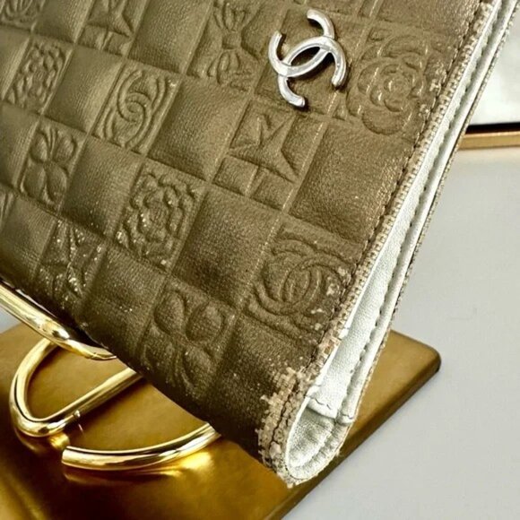 SOLD**SOLDChanel Icon Series - Precious Symbols CC - Metallic Gold Bifold Wallet - Picture 6 of 15